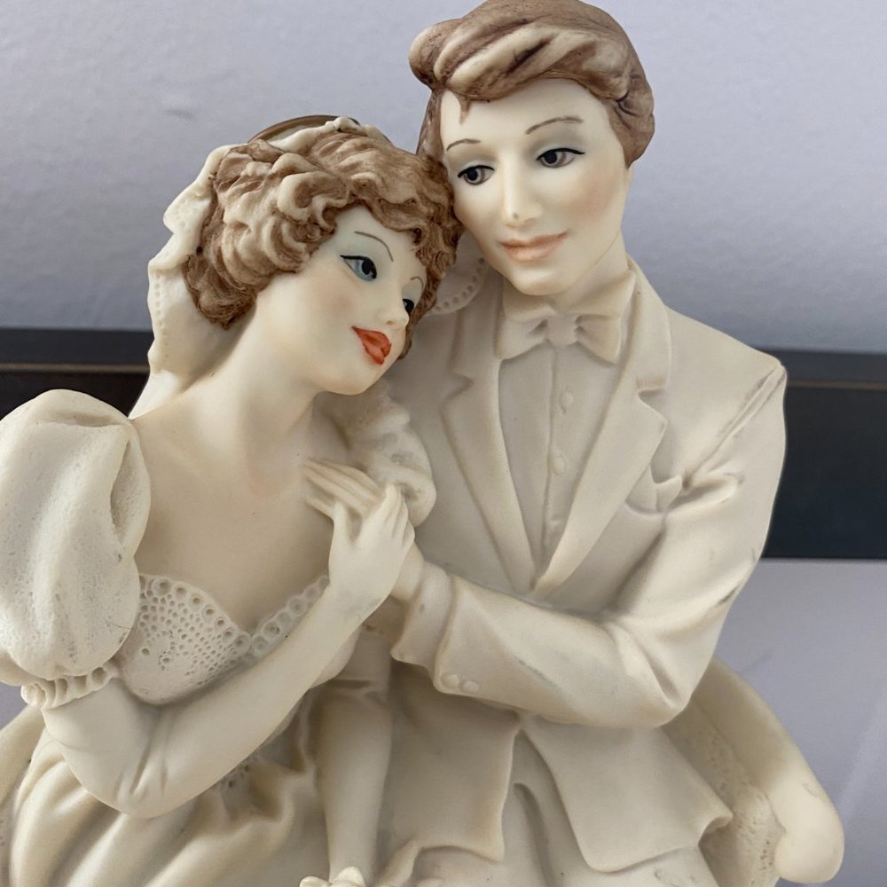 Limited Edition Giuseppe Armani "Garden Wedding" Porcelain Figurine Italy - Picture 2 of 9